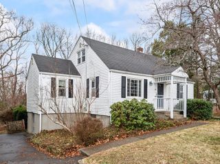 70 Ridge Rd, Marlborough, MA 01752