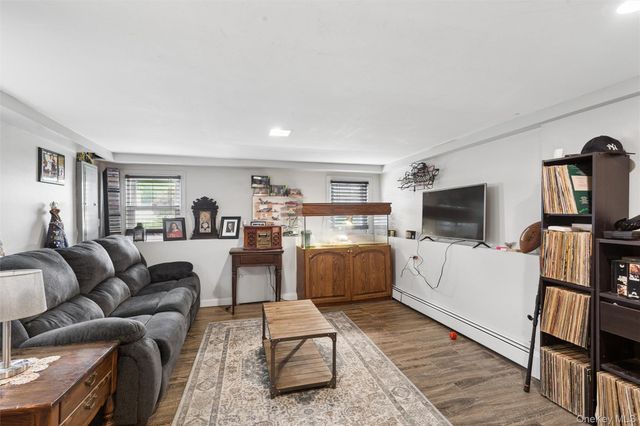 1426 Ackerson Boulevard, Bay Shore, NY 11706