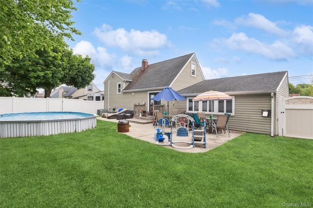 1426 Ackerson Boulevard, Bay Shore, NY 11706