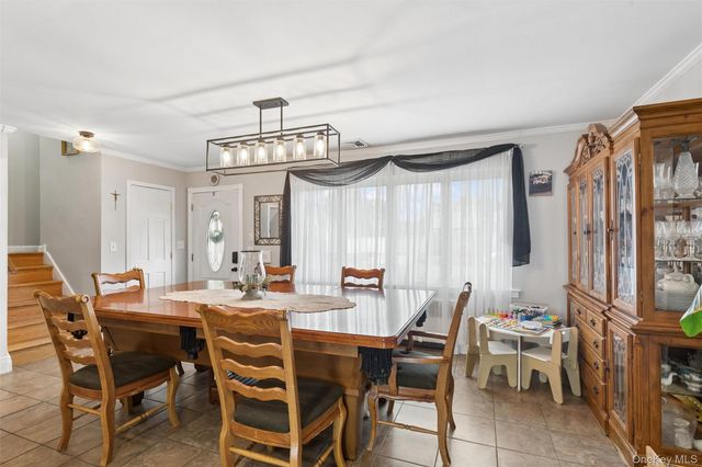 1426 Ackerson Boulevard, Bay Shore, NY 11706
