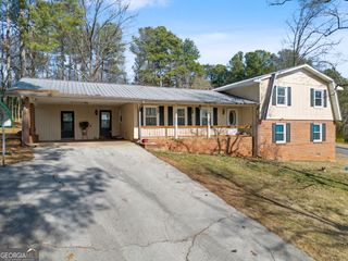 301 Briarwood Drive, Calhoun, GA 30701