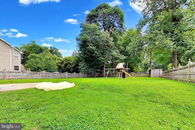 11907 HUNTERS LN, North Bethesda, MD 20852