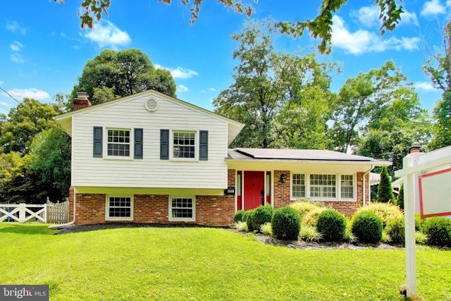 11907 HUNTERS LN, North Bethesda, MD 20852