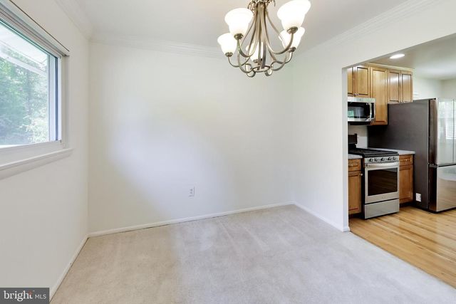 11907 HUNTERS LN, North Bethesda, MD 20852