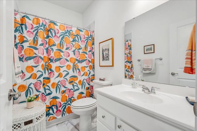 216 Stonecreek WAY, Roanoke, VA 24019