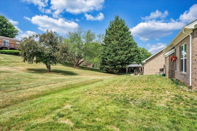 216 Stonecreek WAY, Roanoke, VA 24019