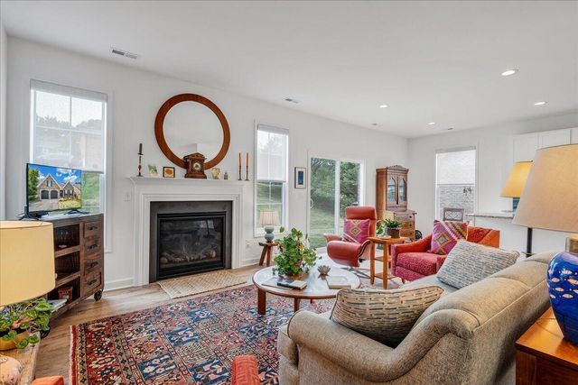 216 Stonecreek WAY, Roanoke, VA 24019