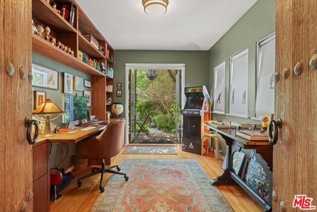 1954 Federal Avenue, Los Angeles, CA 90025