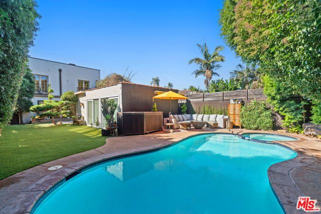 1954 Federal Avenue, Los Angeles, CA 90025