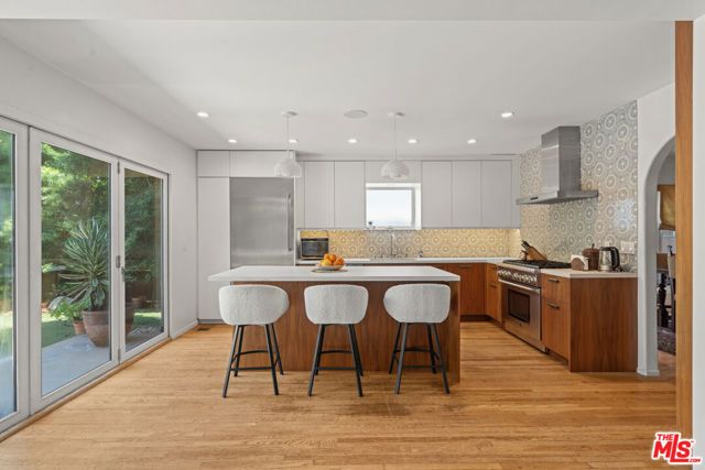 1954 Federal Avenue, Los Angeles, CA 90025