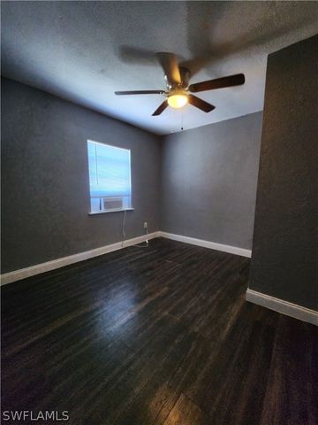 2996 Francis AVE 1, Naples, FL 34112