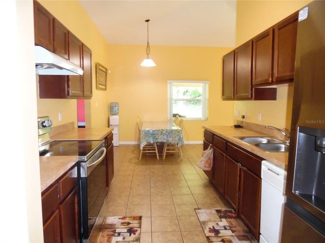 5016 MCDONALD ROAD, Zellwood, FL 32798