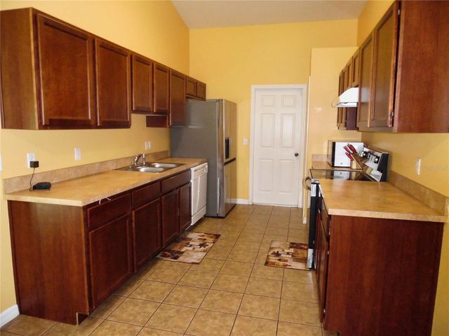 5016 MCDONALD ROAD, Zellwood, FL 32798