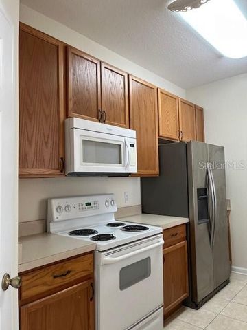 6084 STEVENSON DRIVE 110, Orlando, FL 32835