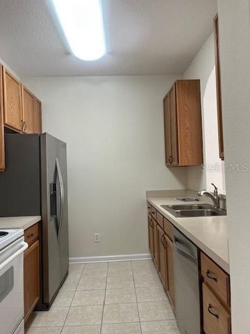 6084 STEVENSON DRIVE 110, Orlando, FL 32835