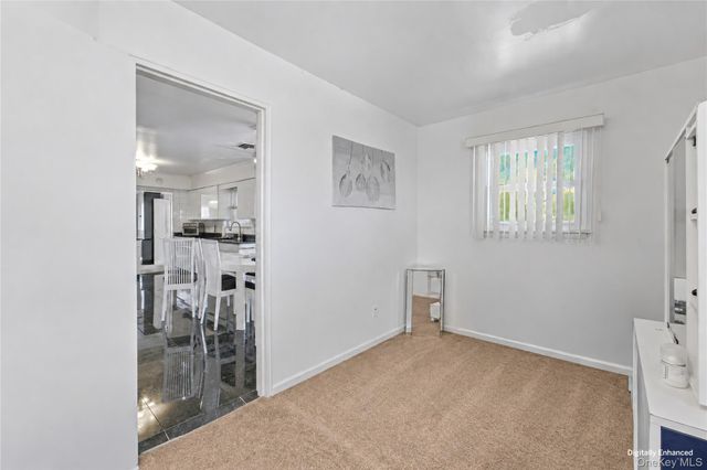 27 Driftwood Drive, Port Washington, NY 11050