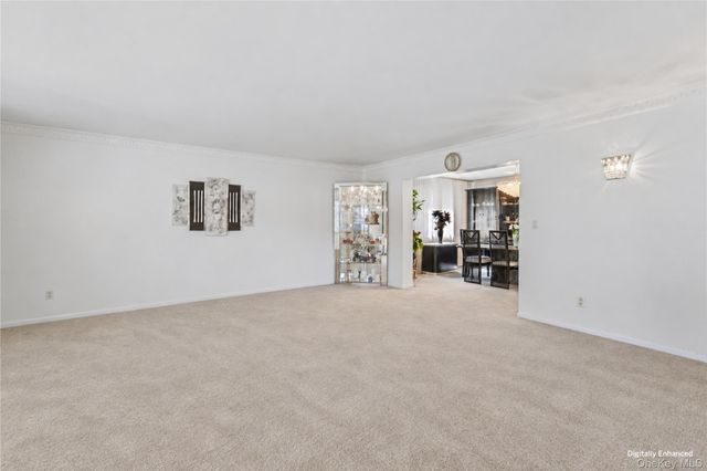 27 Driftwood Drive, Port Washington, NY 11050