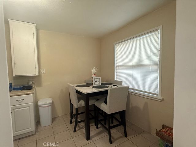 974 Sperry Dr., Colton, CA 92324