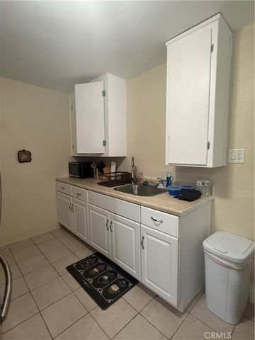 974 Sperry Dr., Colton, CA 92324