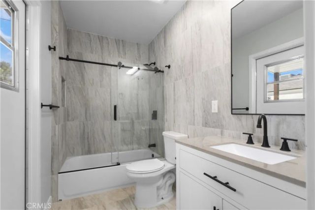 6624 Farmdale, North Hollywood, CA 91606