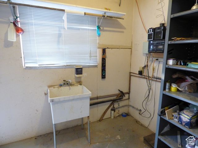 2342 W 6200 S, Taylorsville, UT 84129