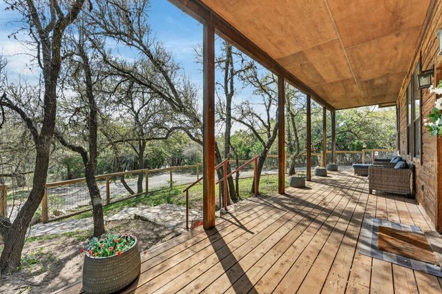 22706 Rocking A TRL, Spicewood, TX 78669