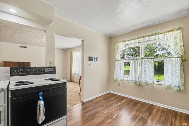 30262 County Road 26, Elkhart, IN 46517