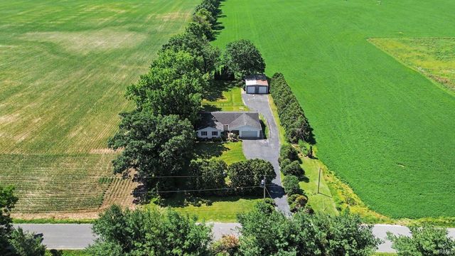 30262 County Road 26, Elkhart, IN 46517