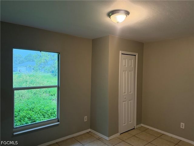 4543 21st ST SW, Lehigh Acres, FL 33973