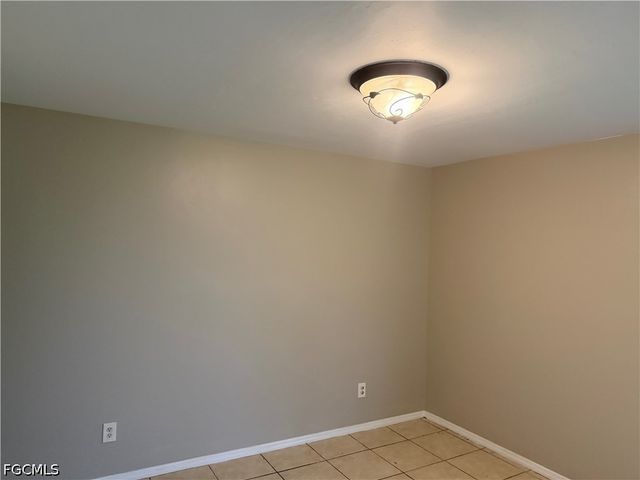 4543 21st ST SW, Lehigh Acres, FL 33973