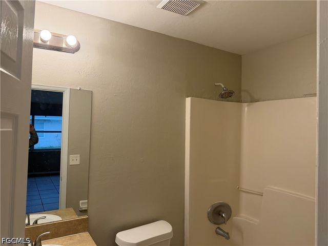 4543 21st ST SW, Lehigh Acres, FL 33973