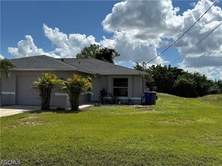4543 21st ST SW, Lehigh Acres, FL 33973