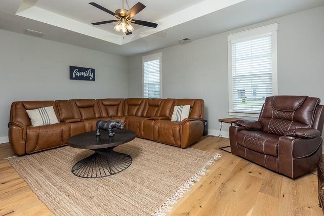 12787 MCCARTNEY LN, Arlington, TN 38002