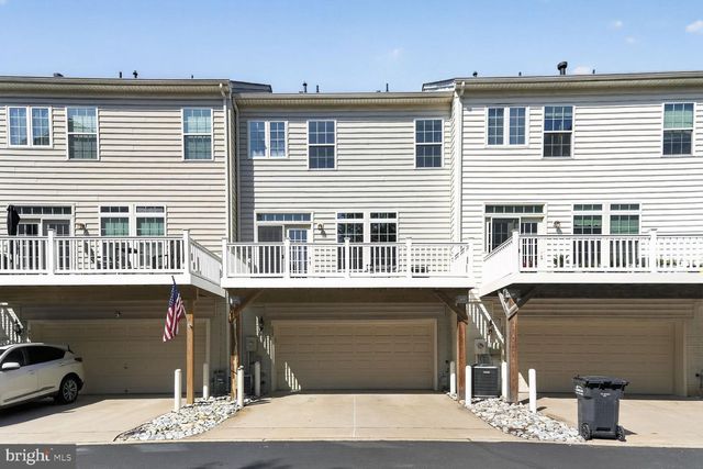 2293 MERSEYSIDE DR, Woodbridge, VA 22191
