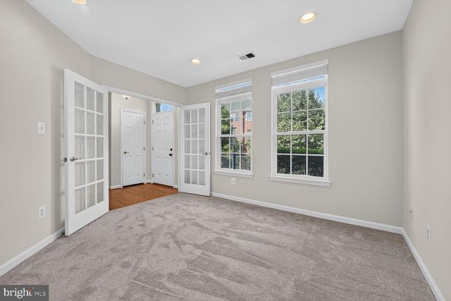 2293 MERSEYSIDE DR, Woodbridge, VA 22191