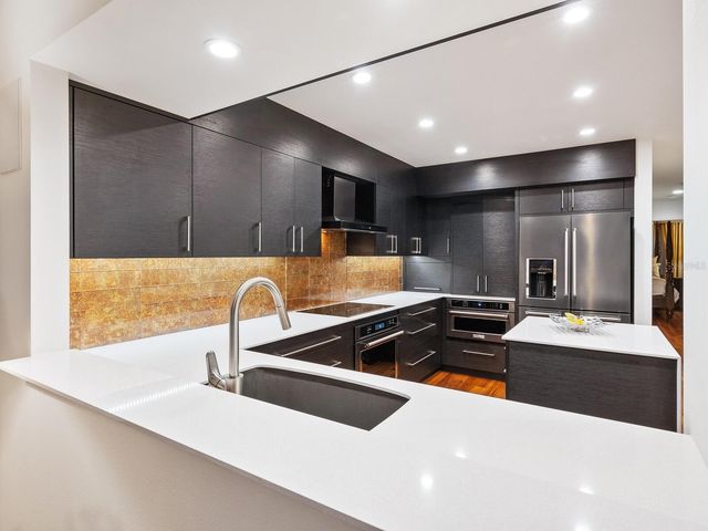 26 TIDY ISLAND BOULEVARD, Bradenton, FL 34210