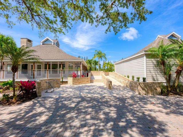 26 TIDY ISLAND BOULEVARD, Bradenton, FL 34210