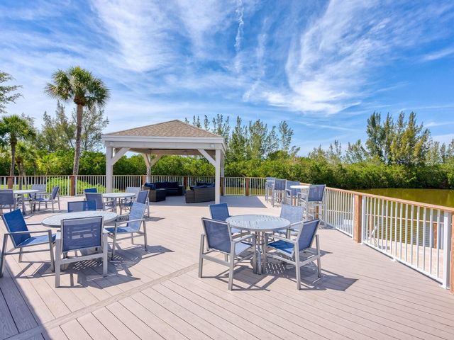26 TIDY ISLAND BOULEVARD, Bradenton, FL 34210