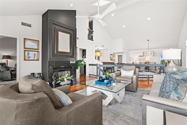 26 TIDY ISLAND BOULEVARD, Bradenton, FL 34210