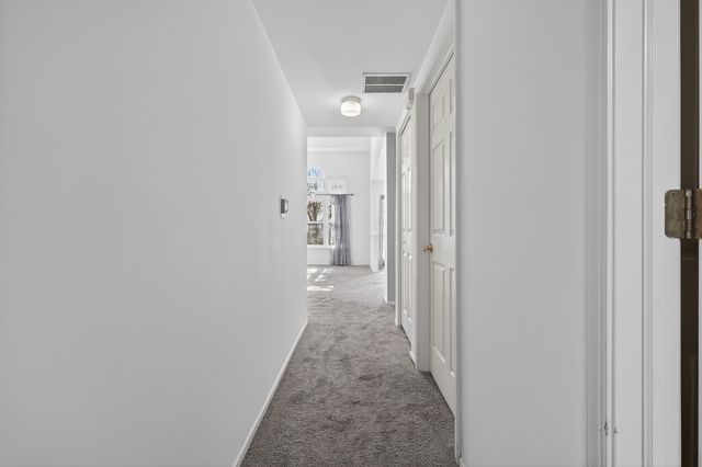 1643 COLFAX Court 4, Bartlett, IL 60103