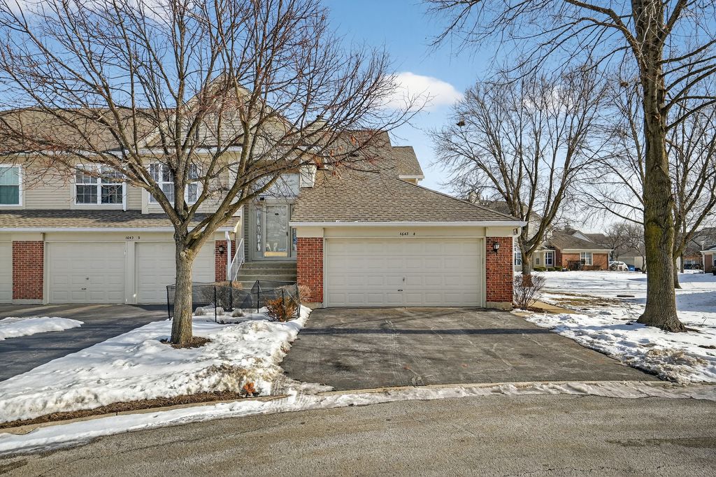 1643 COLFAX Court 4, Bartlett, IL 60103