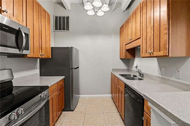 32 Peachtree Street NW 1204, Atlanta, GA 30303