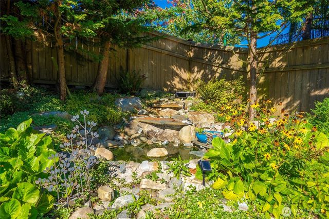 1827 66th, Auburn, WA 98092