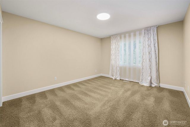 1827 66th, Auburn, WA 98092