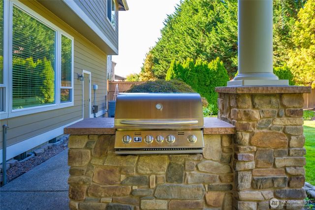 1827 66th, Auburn, WA 98092