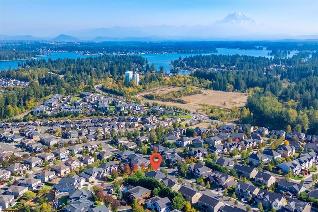 1827 66th, Auburn, WA 98092