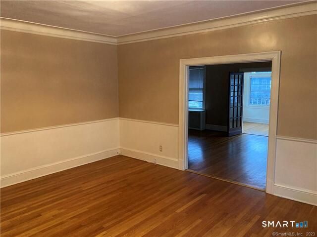 18 Maplewood Avenue, West Hartford, CT 06119