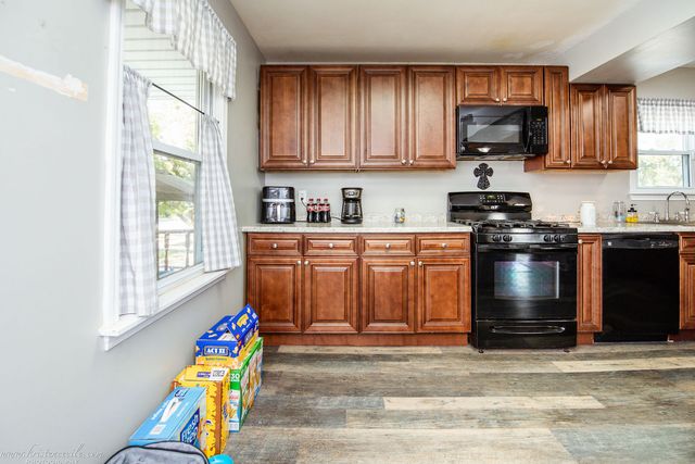 404 E South Street, Peotone, IL 60468