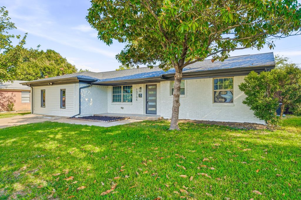 13706 Janwood Lane, Farmers Branch, TX 75234 — photo 2