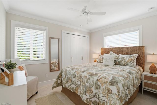 20 Bayview BLVD, Fort Myers Beach, FL 33931